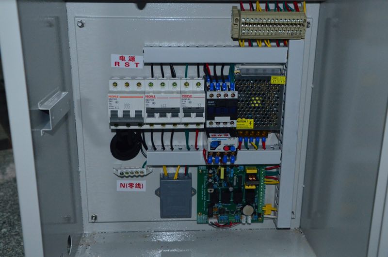电磁加热控制柜